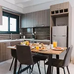 Ariti Luxury Apartment, * 尼基亚娜
