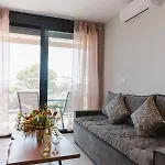 公寓 Ariti Luxury Apartment,