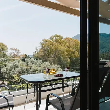 Ariti Luxury Apartment, 아파트