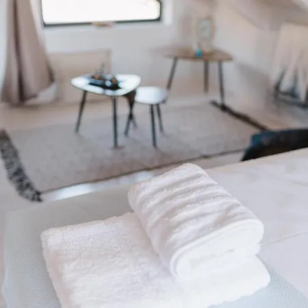 Ariti Luxury Apartment, Appartamento